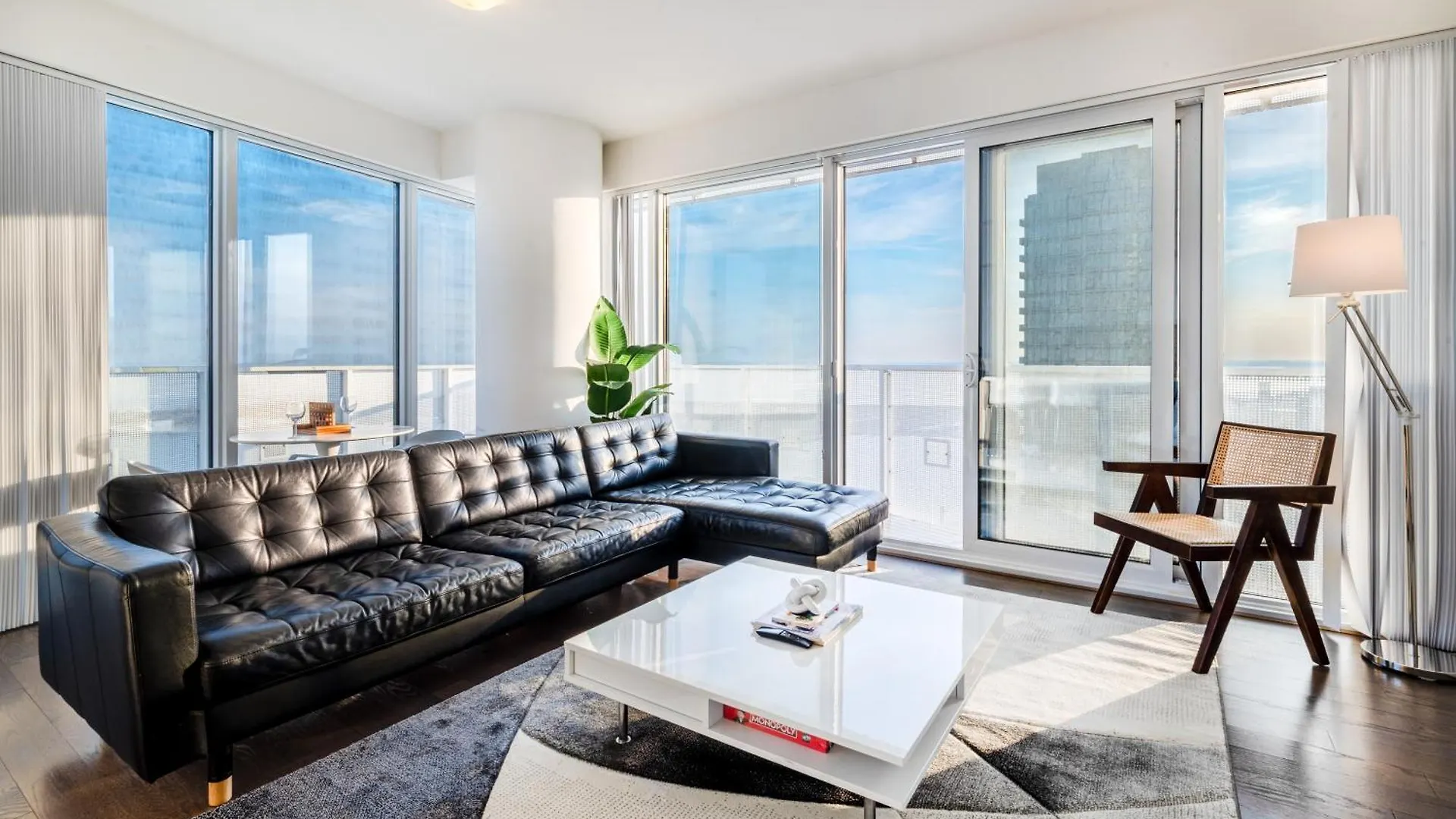 Presidential Suite Heart Of Downtown With Stunning View Toronto