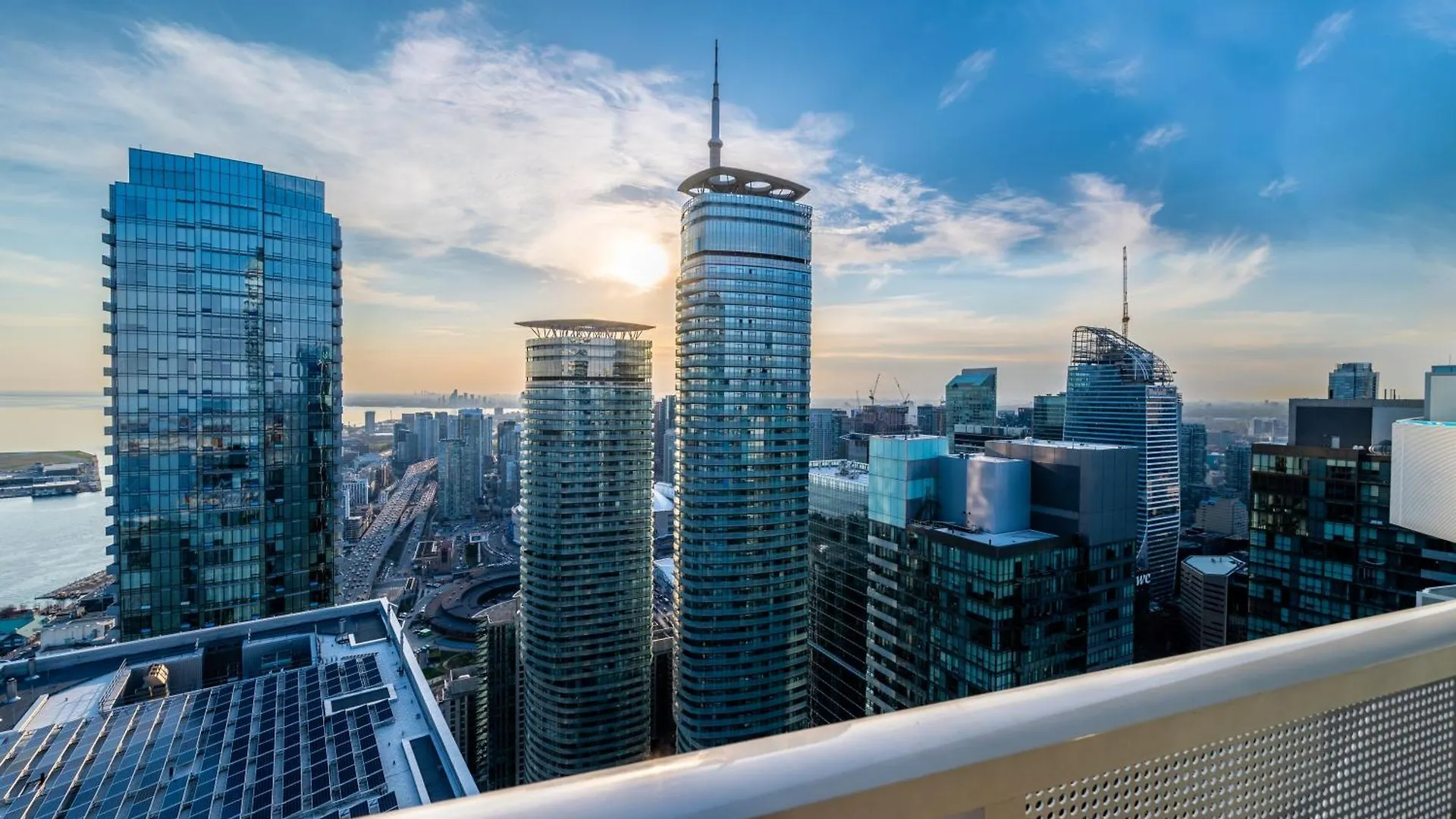 Presidential Suite Heart Of Downtown With Stunning View Toronto